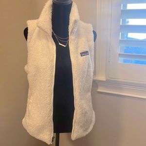 White Patagonia Los Gatos vest